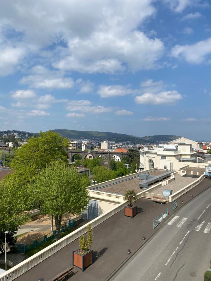 Petit Coin De Paradis A Royat Luaran gambar